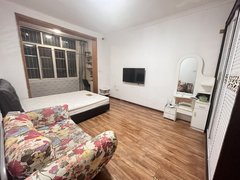 武汉青山冶金大道红钢城一室一厅 冶金大道5号线 工业路 钢花社区 武钢医院出租房源真实图片