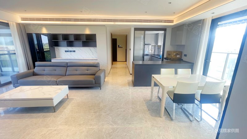 万科瑧山悦花园大平层4房3卫全新装修未住过堪比新房景观好