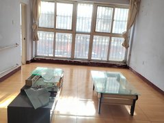 日照东港石臼东韩家村多层一楼三室停车位免费，可以洗澡做饭，有床一月500出租房源真实图片