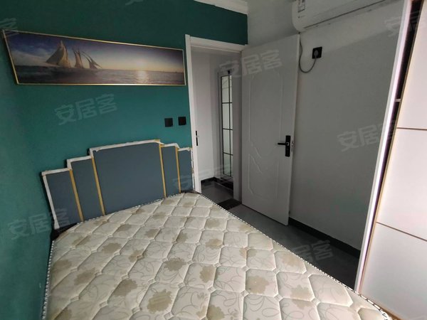 上海浦东曹路金海华城丰硕茗苑单间.