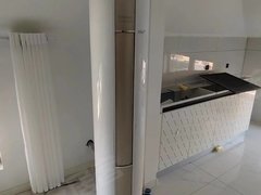 张村三室精装 有空调包网物业费 1400价可议柳沟和美家园