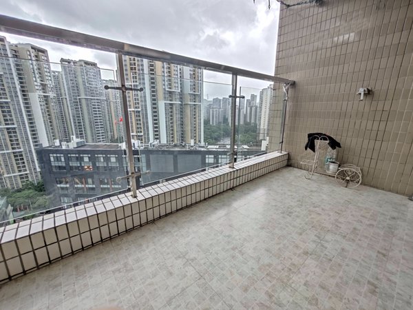 深圳福田香蜜湖香格丽苑香蜜湖侨香地铁口 香格丽苑 精装大两房 全齐