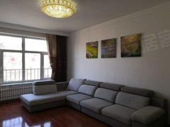 海拉尔河东成吉思汗广场市医院家属楼。五楼。家电齐全,拎包入住,随时看房出租房源真实图片
