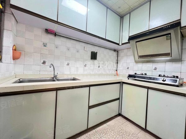 【多图】银庄大厦,皇岗租房,银庄大厦 4房2卫 南向 出行便捷 近地铁