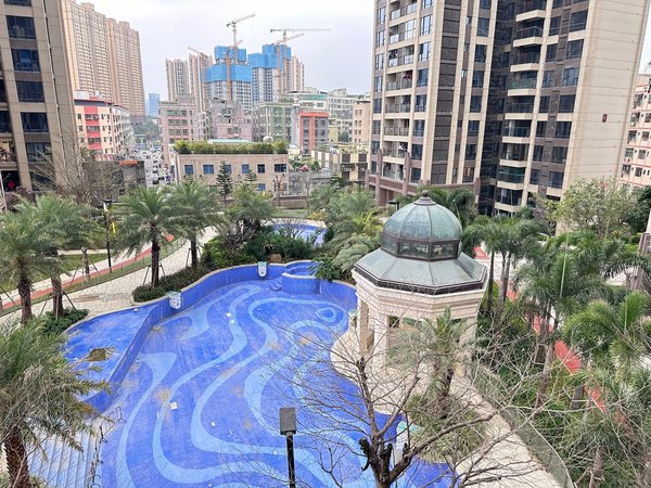 深圳龙岗龙城国际恒大锦苑恒大锦苑三房全新豪华齐全,拎包入住,地铁口