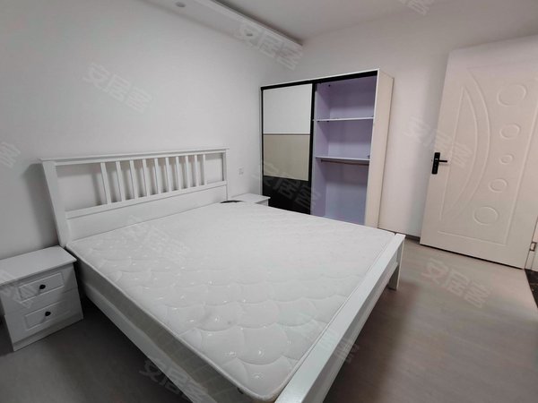 上海松江车墩松南城欣哲苑车墩 欣哲苑 近加工区保税区 精装一室 民用