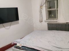 嘉峪关雄关雄关广场利民小区  4楼  1室1厅1卫  拎包入住出租房源真实图片