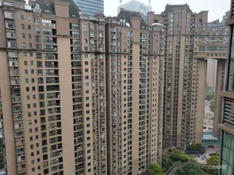 小区新 交通便捷 带电梯 近医院 南向采光好 满二,联发君悦华庭二手房