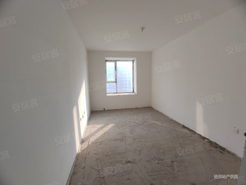 支持分期随时看房,观澜华府南区二手房,57万,3室2厅,2卫,125平米-大同