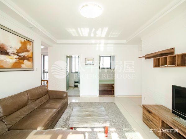 万源城尚郡 精装可拎包入住 出行方便 朝南 近地铁 商圈成熟