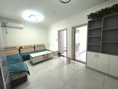 濮阳华龙濮阳站急租急租,濮东小学,东湖湾,三室,家具家电齐全,拎包入住出租房源真实图片