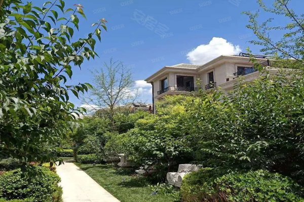 远洋天著悦山别墅