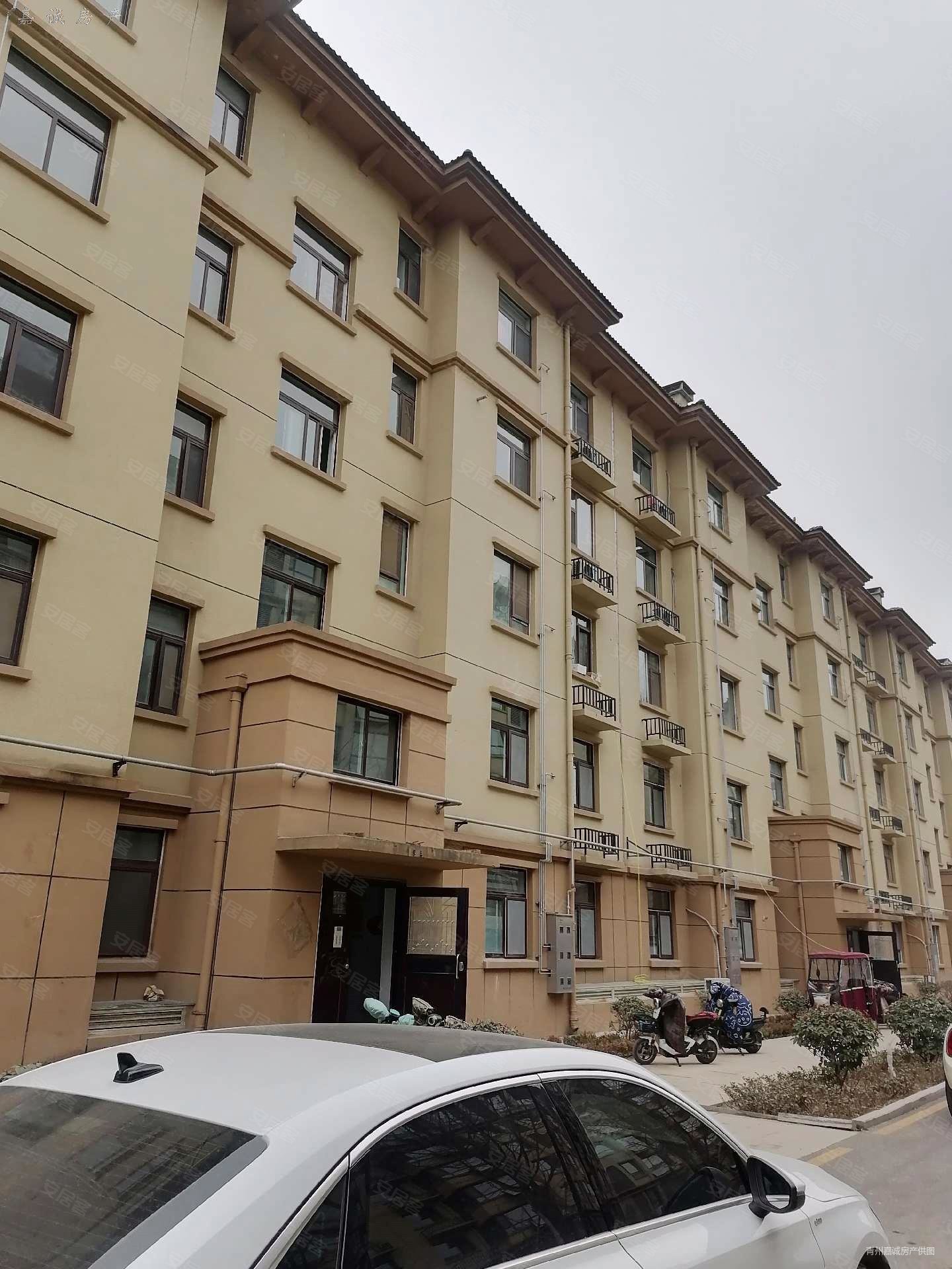 青州诺贝尔城3室2厅1卫120㎡南北92万