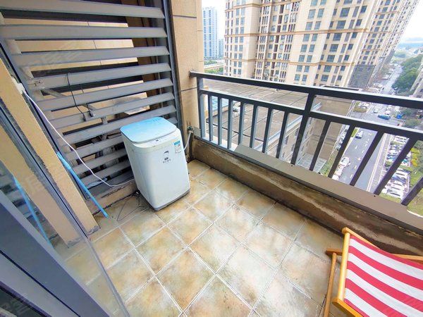 杭州萧山蜀山广泽小区二号线曹家桥附近 广泽小区 阳台 独立洗衣机