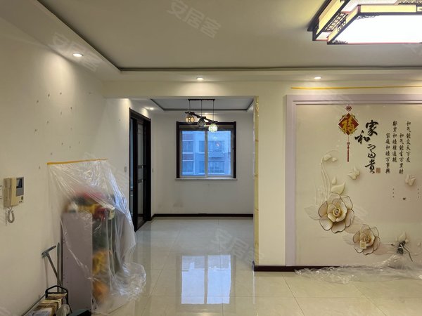 淄博博山易达广场颜山国际颜山国际 3室2厅1卫出租房源真实图片