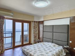 煙臺芝罘二馬路天鴻凱旋城海景房 兩套打通了一共310平精裝修看房有鑰匙出租房源真實圖片