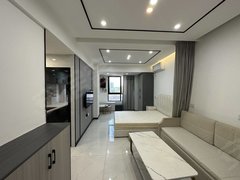 广安广安区东南片区吾悦广场旁 大户型单配 厨房在旁边的 1100可季度付出租房源真实图片