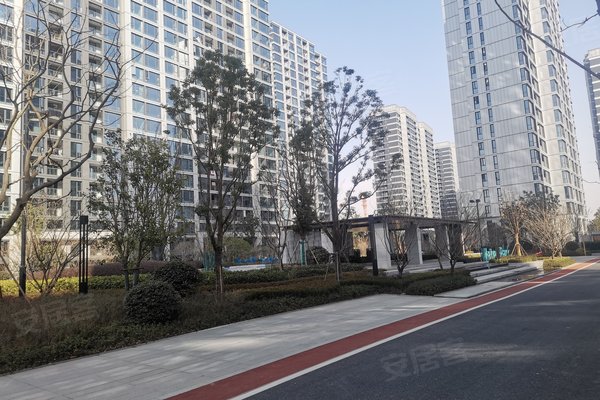 不足,中南樾府怎么样,中南樾府周边房产中介经纪人评价-杭州安居客