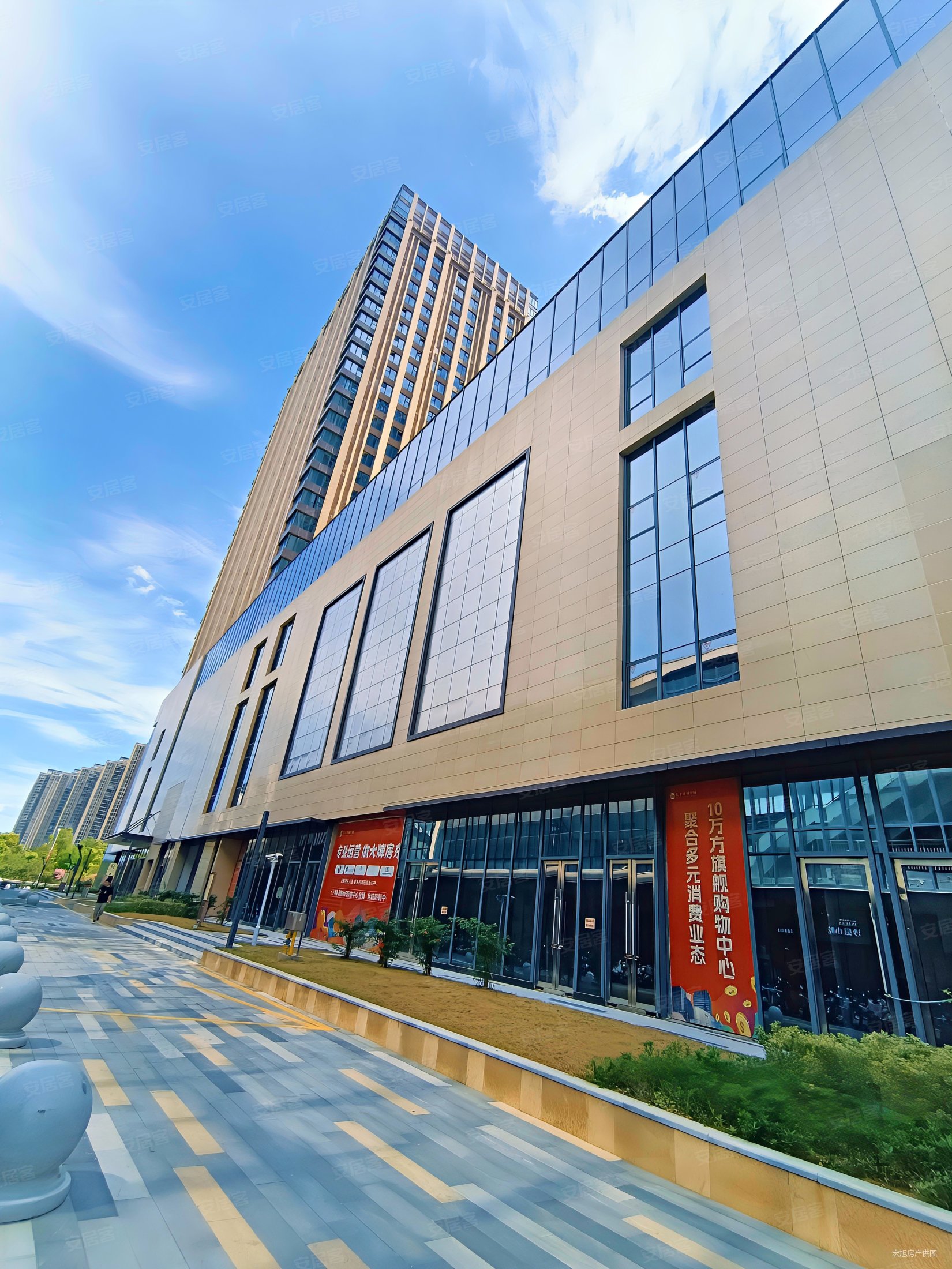 房东包税朝南东边户采光好悦尚奥莱旁天一地铁口天一公馆公寓