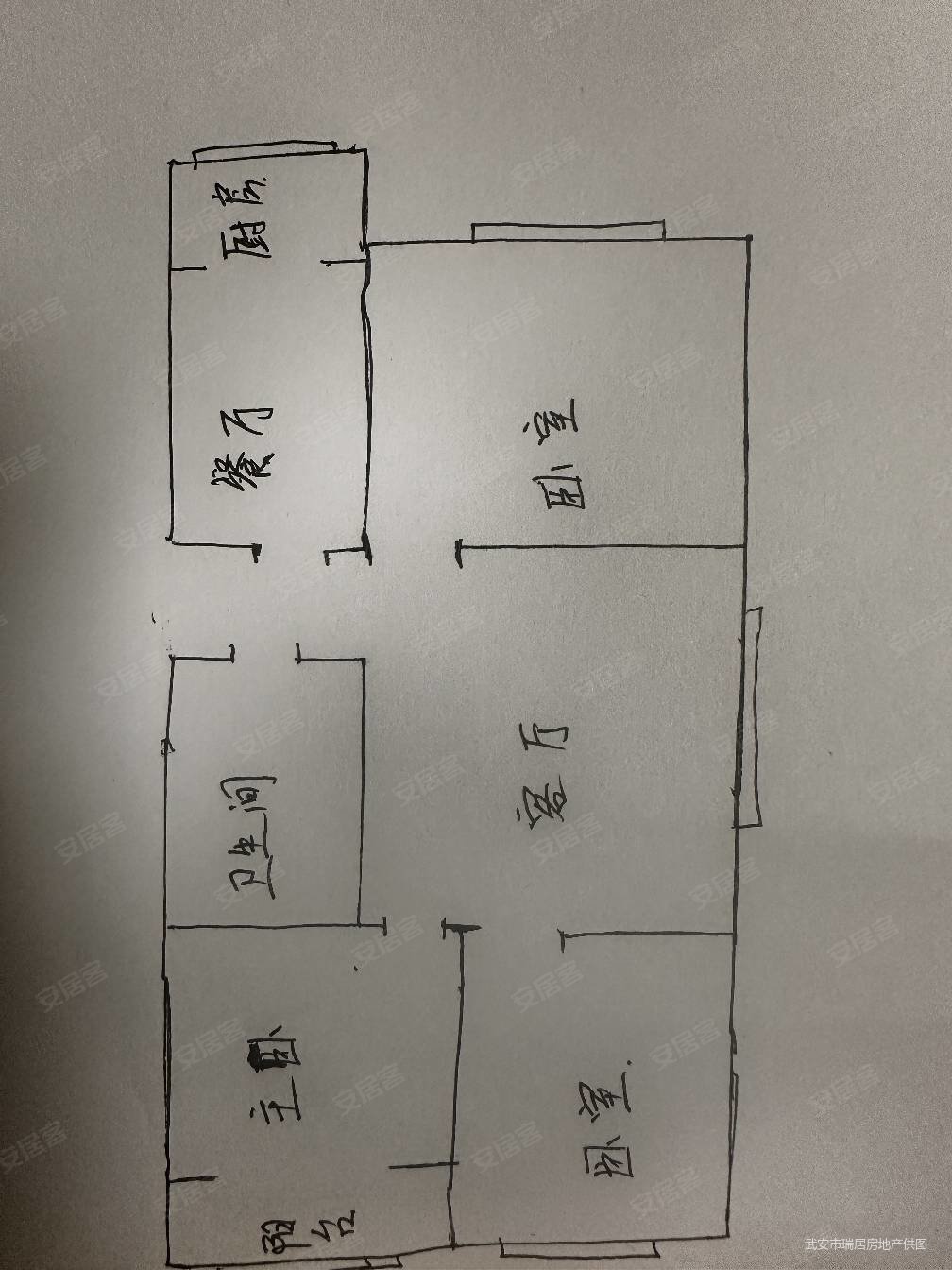 康佳苑(南区)3室2厅1卫109㎡南北85万