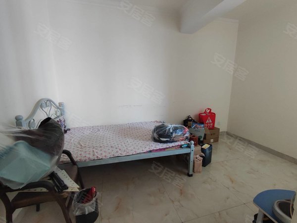 弥勒九号路庆来公园宏华苑市中心,生活方便,精装修拎包入住,南北通透,1700元每月出租房源真实图片