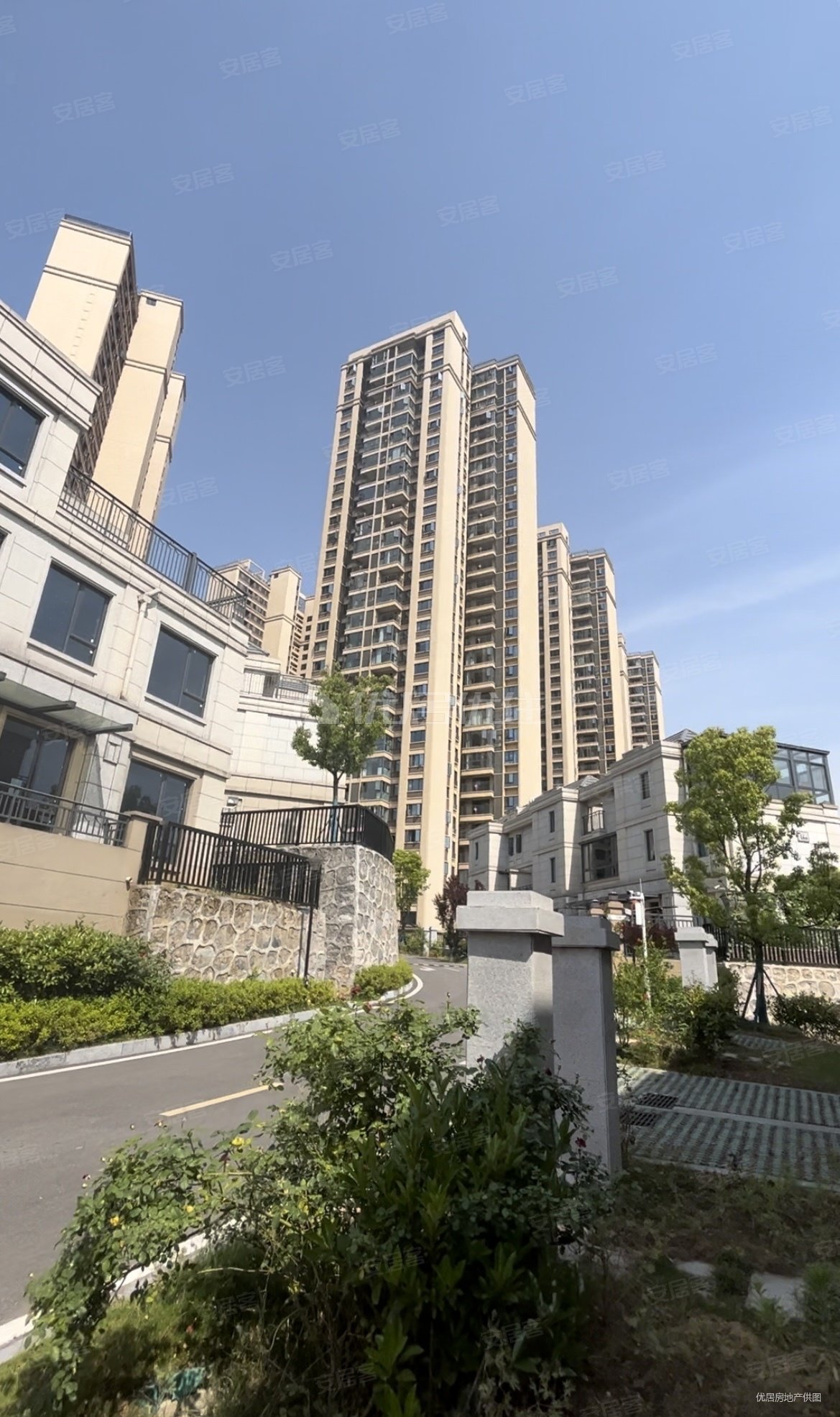 满2,联投银河公园(别墅)二手房,240万,4室2厅,3卫,182平米-宜昌安居客