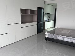盱眙城区市中心水木清华旁悦城酒店公寓 朝南 16000一年包物业费。出租房源真实图片