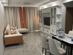 柳州柳南柳南整租 柳南万达旁 航顺嘉园 银海北区 四季花城俩房 随时可看出租房源真实图片