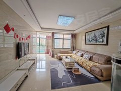 宜春袁州城南天桥御景东方 精装三房 包物业 押一付一 随时看房出租房源真实图片
