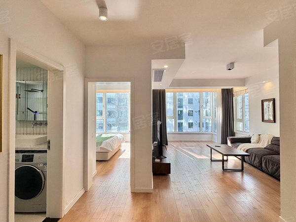 上海普陀长寿路西部俊园本人实拍,武宁路地铁口中控加地暖花园住宅