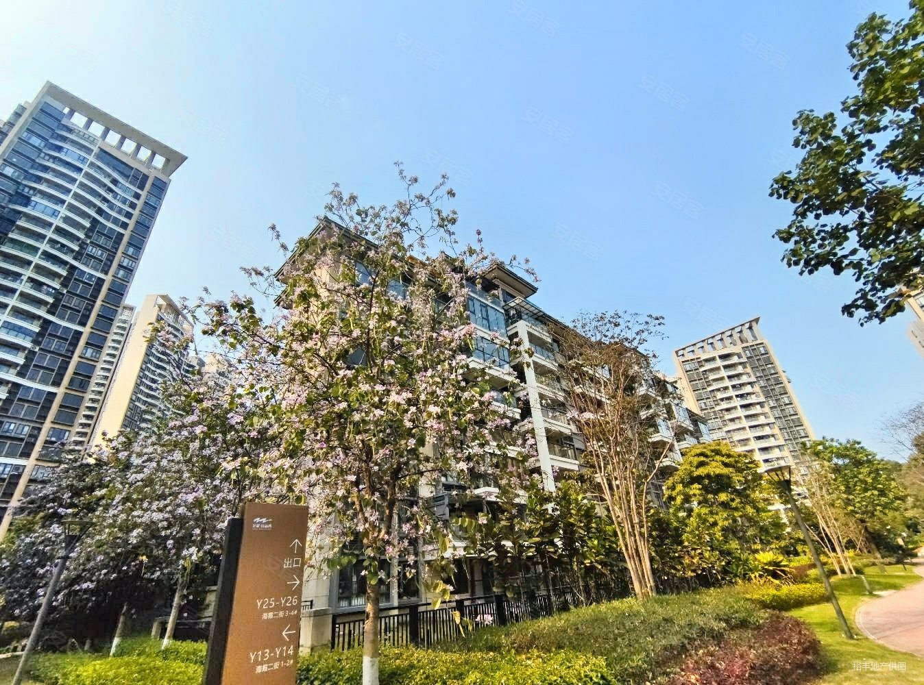 星河山海湾五房三卫全新未入住售680万