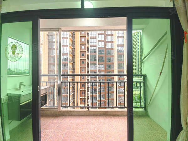 深圳布吉百鸽笼加洲花园加洲花园 2室2厅1卫