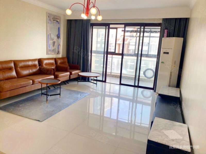 急售!龙湖天街对面!吴宫丽都!清爽装修大平层!一梯一户带车位