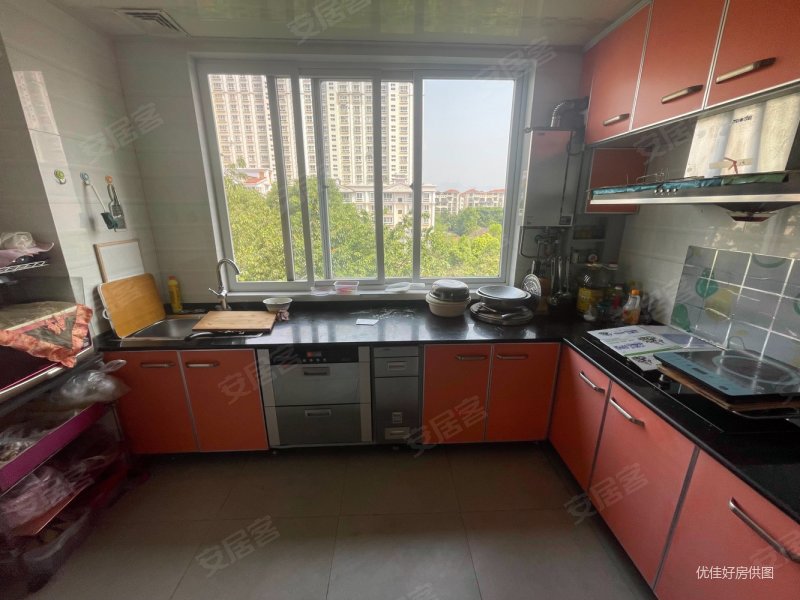 单价4000买安中旁丽景嘉园精装四房双卫带车位急售