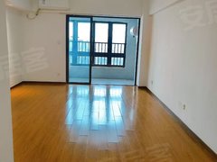 海丰附城附城城区天虹上面8号公寓 空房带空调 热水器 看市民广场 可居住电商出租房源真实图片