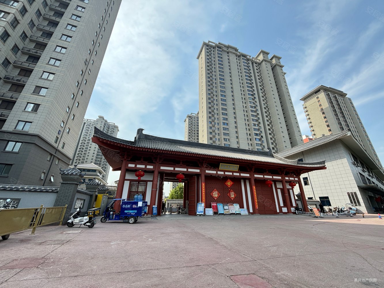 航天社区陕建翠园锦绣103平2室无遮挡视野开阔