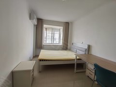 新沂新华路市一中红枫家园多层三楼两室两厅一卫拎包1000每月出租房源真实图片