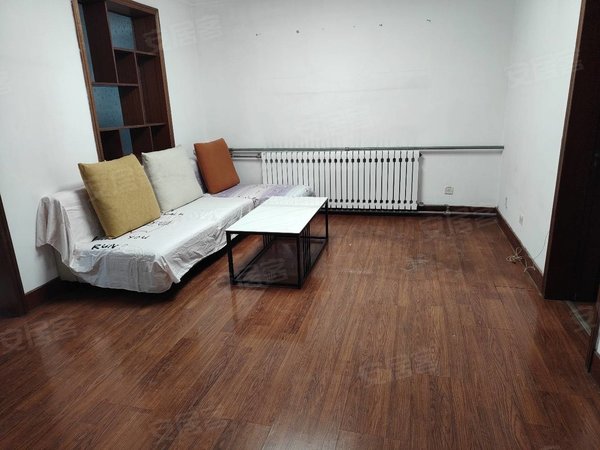 济宁任城盛泰广场银都花园怡景园银都花园3楼1000家具家电齐全紧邻