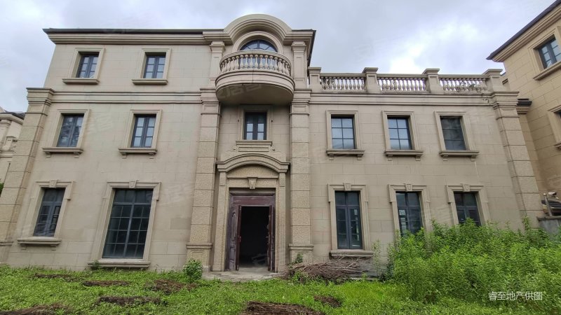 美兰湖别墅丨高尔夫球场景观丨花园500平丨看房有钥匙