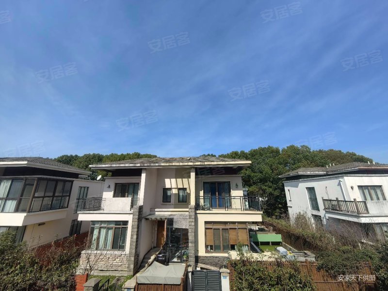 环湖别墅区淀湖桃园双拼别墅三面花园100平有钥匙