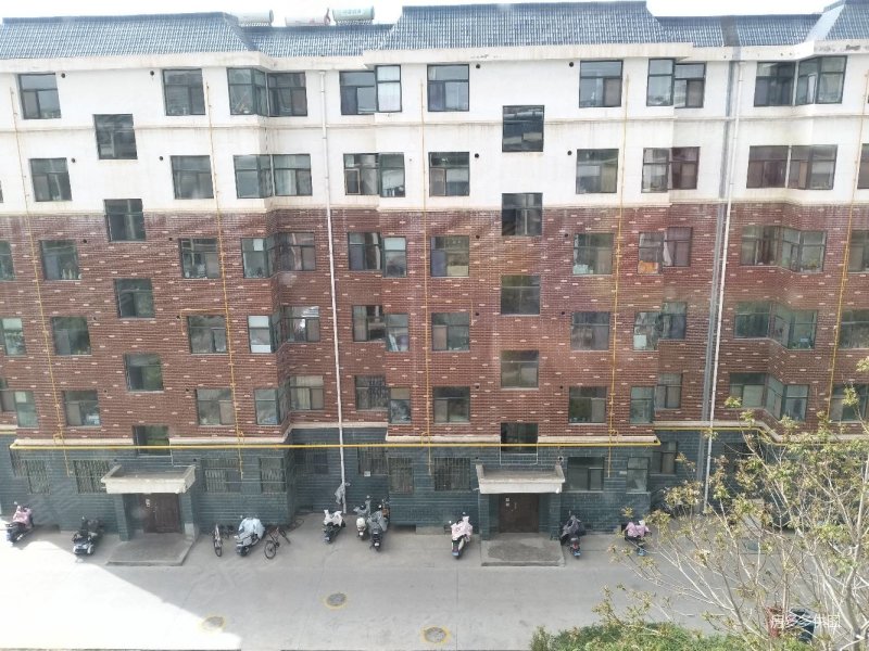盛世欧景3室2厅1卫92㎡南北45万