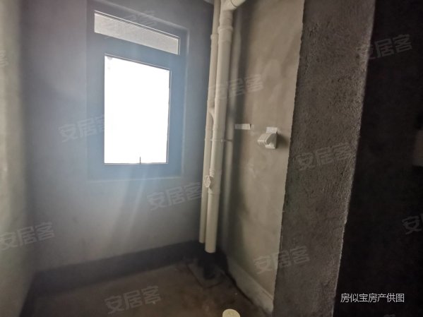 建业云熙府3室2厅2卫135㎡南北72万