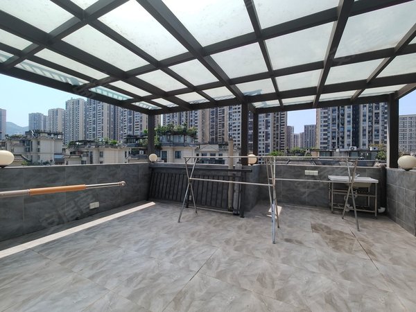 【多图】保利观塘香颂,学府大道租房,屋顶花园大露台 保利香颂 4室2厅