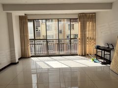 曲靖沾益益源商城玉林公园旁玉林小区四室两厅两卫南北通透小区环境优美出租房源真实图片