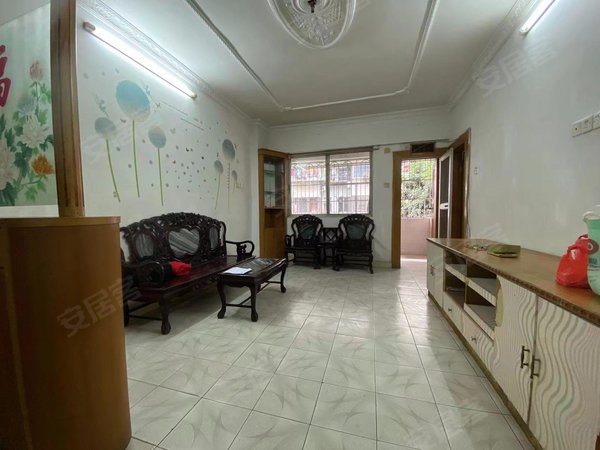 广州海珠江燕路保利红棉花园保利红棉花园 电梯 2室1厅1卫 精装修