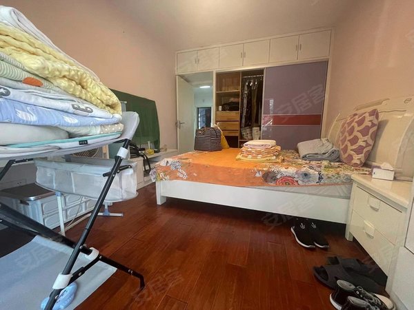 有大量精致的房子出租,您能找到温馨的家出租房源真实图片