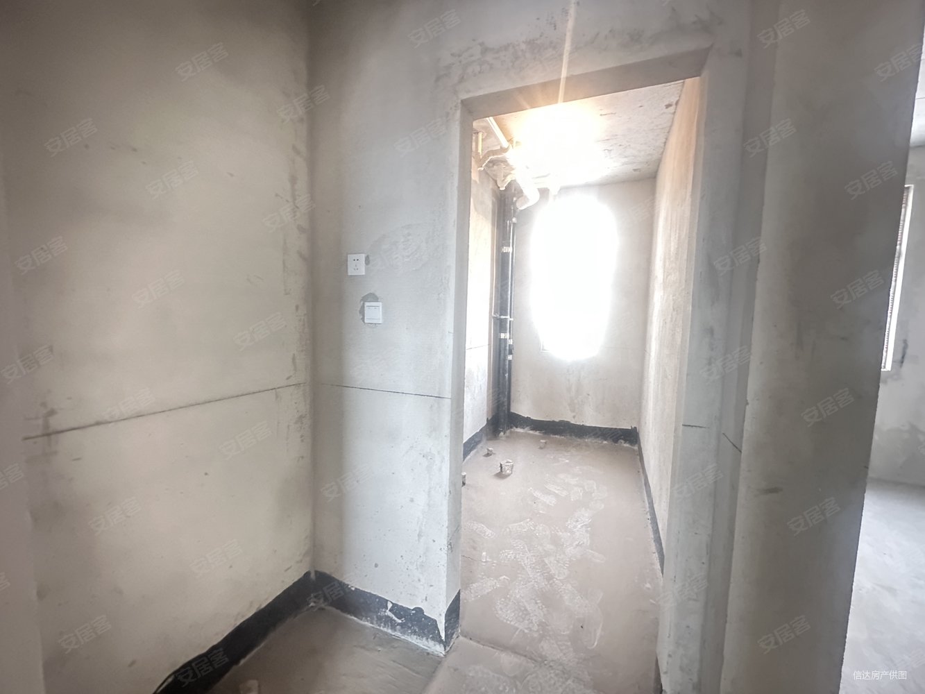 维多利时代城3室2厅2卫146㎡南北79.5万