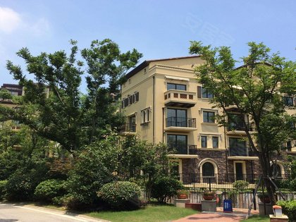 上海小区 青浦小区 赵巷小区 > 龙湖滟澜山