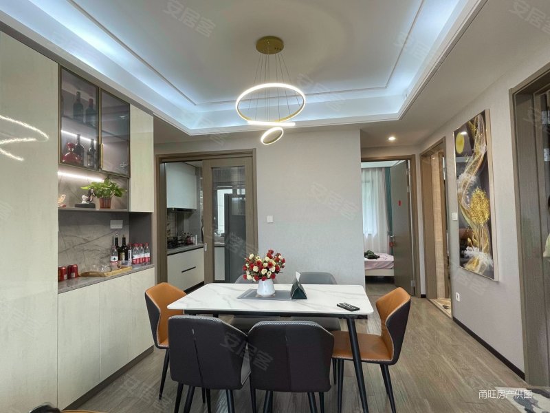 出售江北区3室2厅豪华装修南北,万科云谷二手房,188万