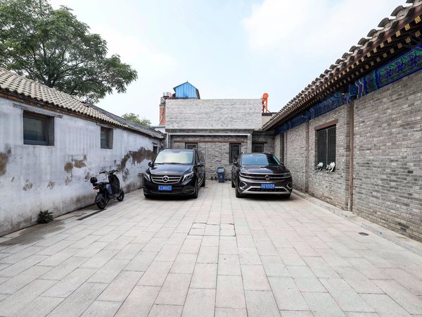 北京西城新街口正觉胡同小区西城 新街口 德胜门内 院内停车6辆 会所